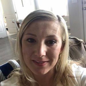 Meet your Posher, Jeni